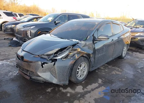 2018 Toyota Prius Two Eco z USA, uszkodzony, nr VIN JTDKARFU6J3066959
